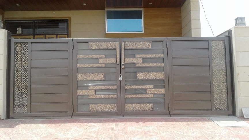 MAIN GATE 7